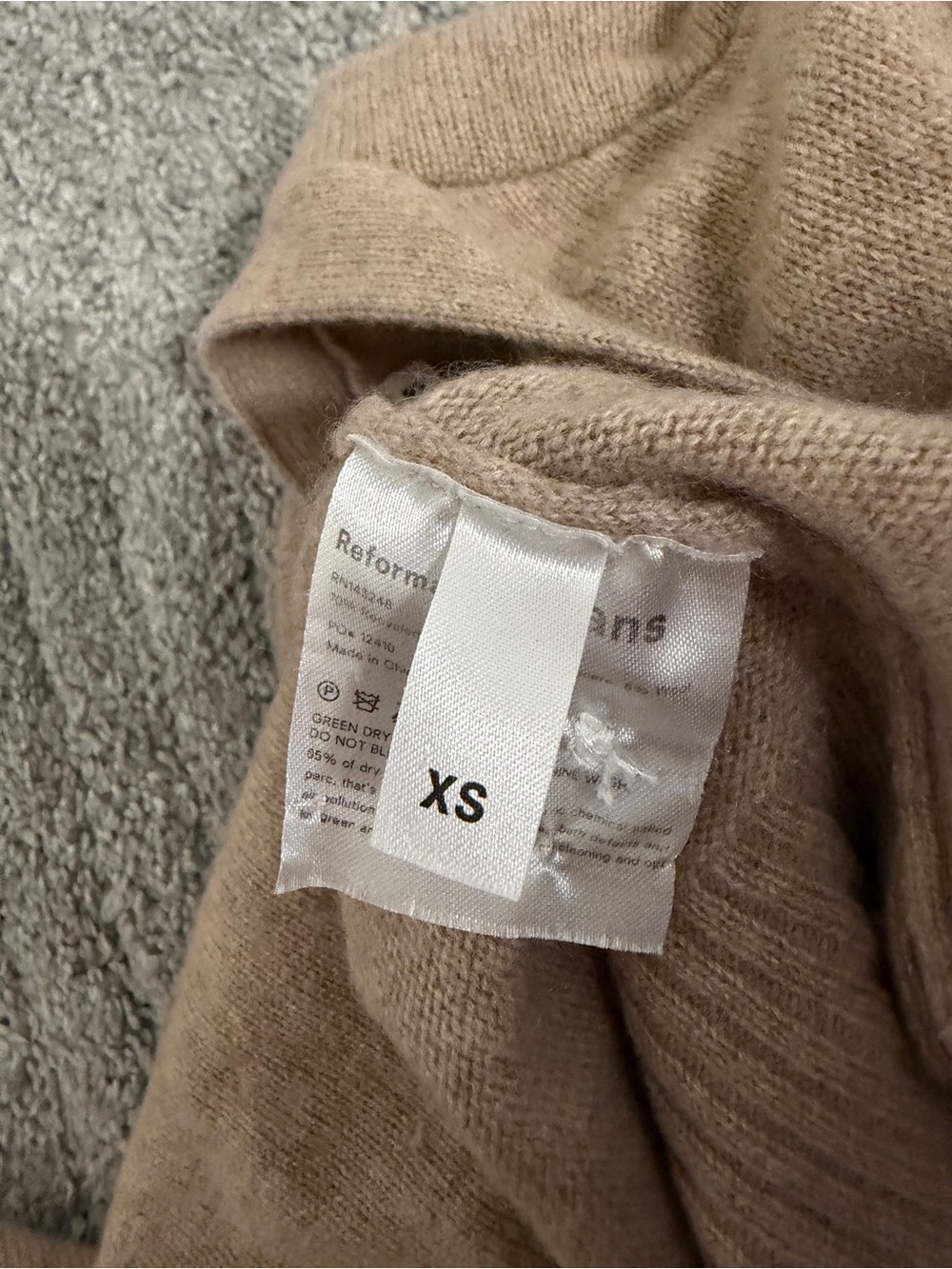 Reformation Cardigan - Picture 3 of 4